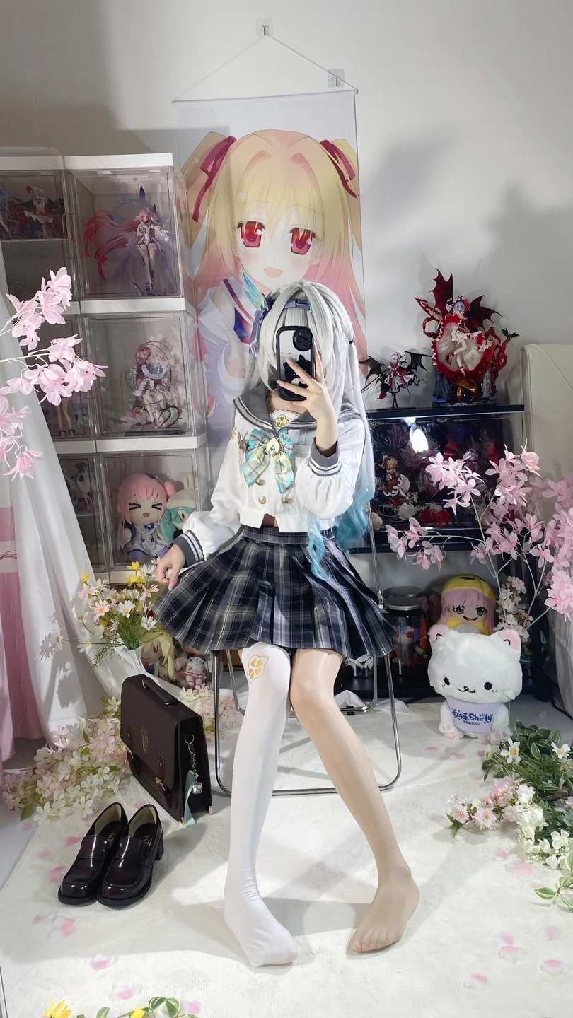 白栎Shirly - No.028 春日流萤 [130P,25V-7.23GB]01 tg@simisebaisi 【丝足阁】093.webp